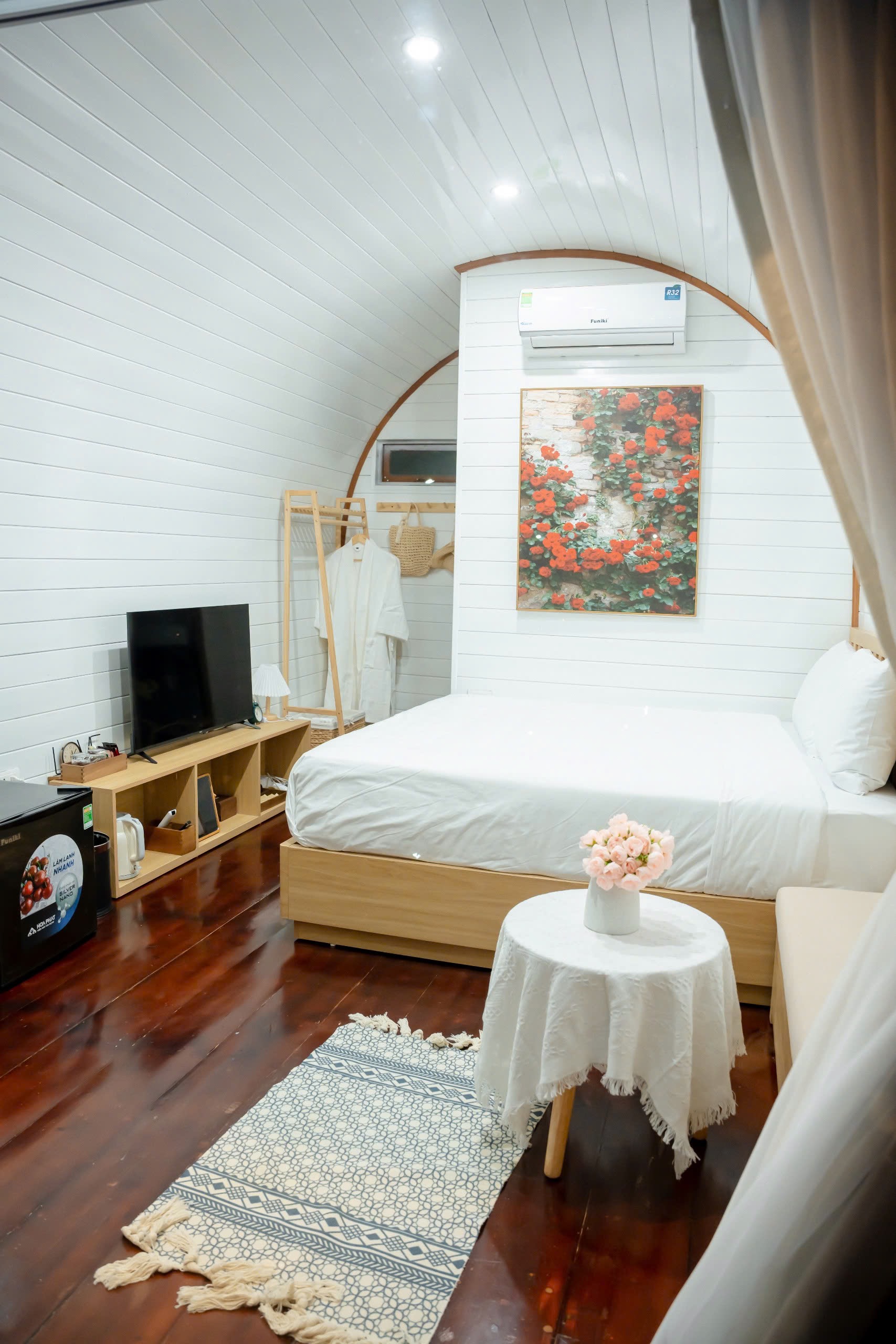Red Rose house — không gian 5
